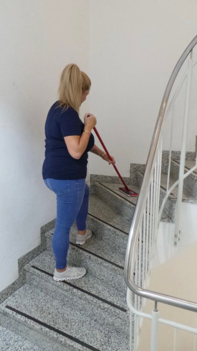 Grundreinigung von Treppen durch Perfect Clean